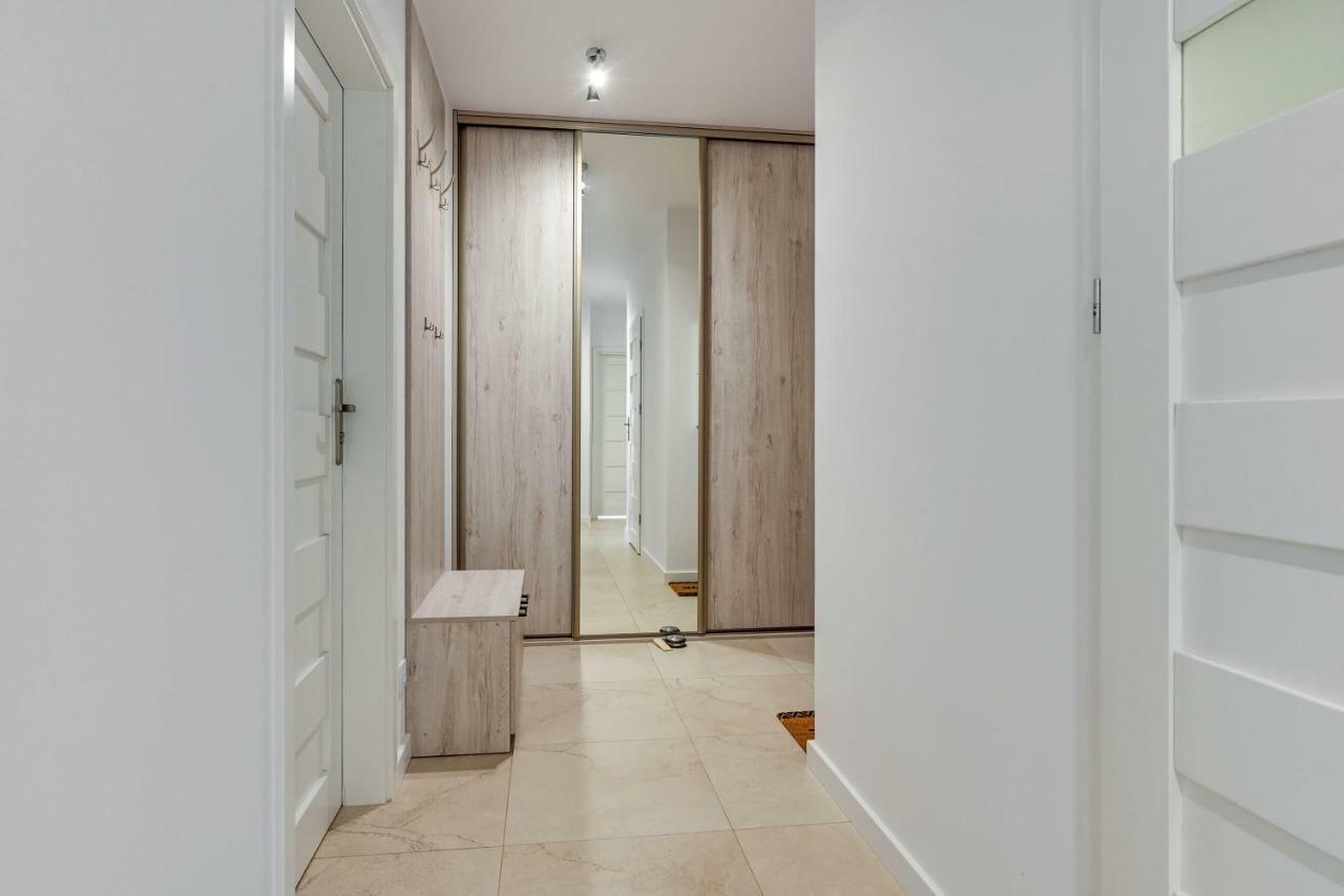 Апартаменты Platinium Luxury Walowa Гданьск Экстерьер фото
