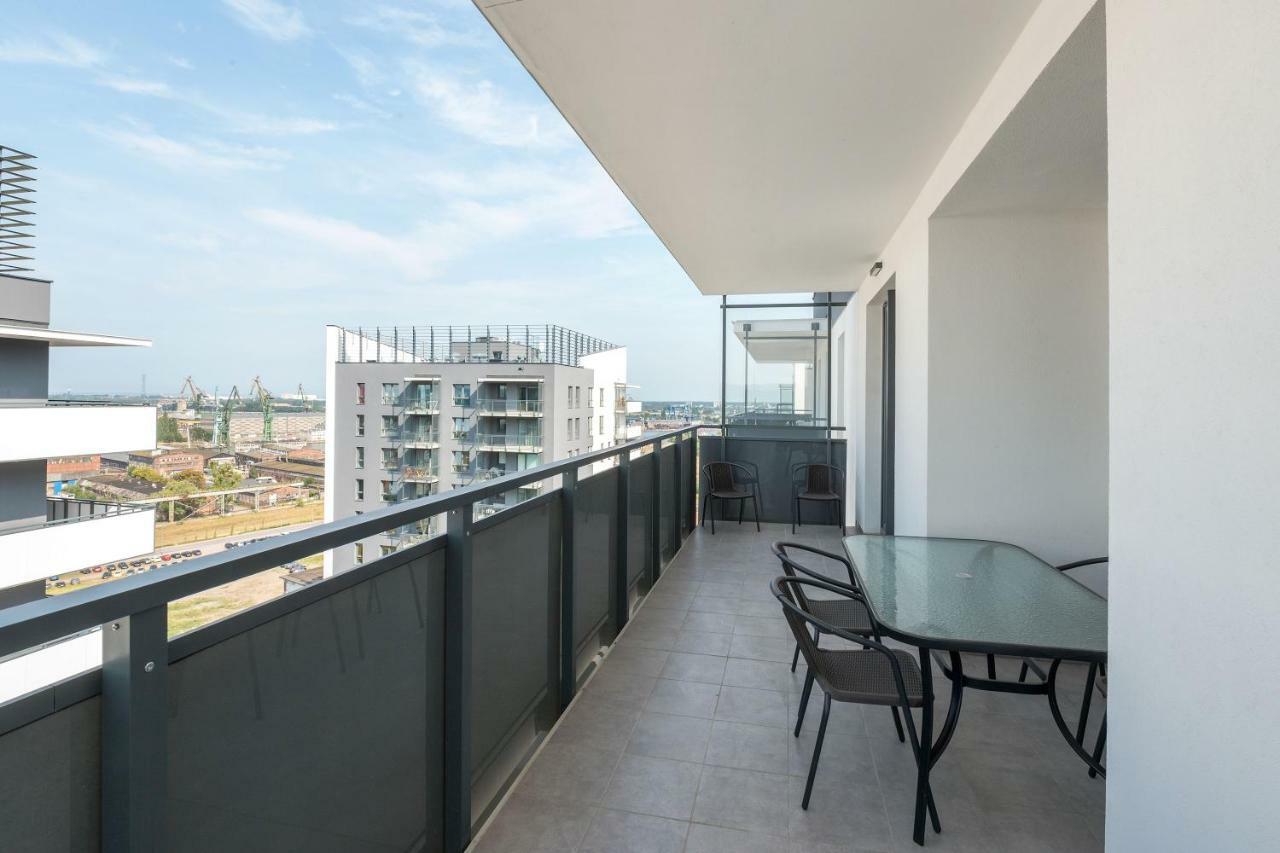 Апартаменты Platinium Luxury Walowa Гданьск Экстерьер фото