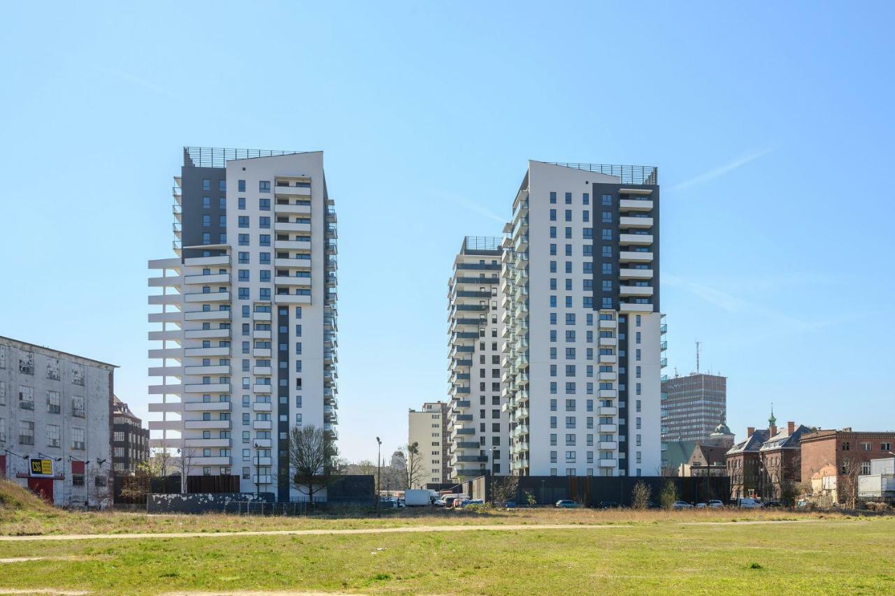 Апартаменты Platinium Luxury Walowa Гданьск Экстерьер фото